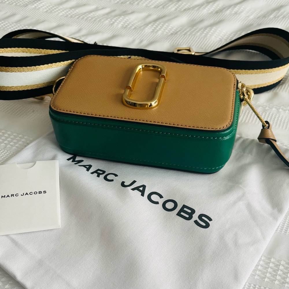 Marc Jacobs Tan and Green Crossbody Bag